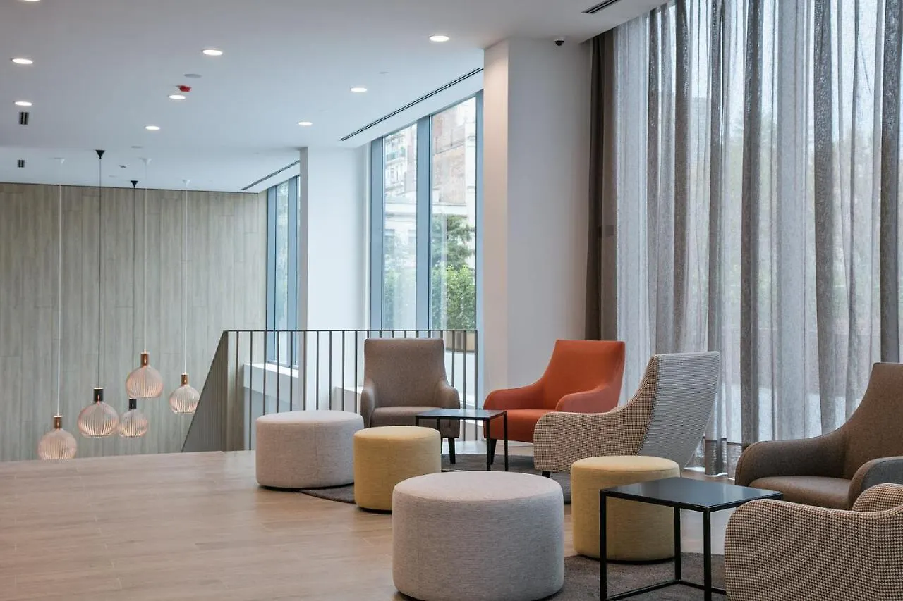 Hotel Acta Voraport à Barcelone