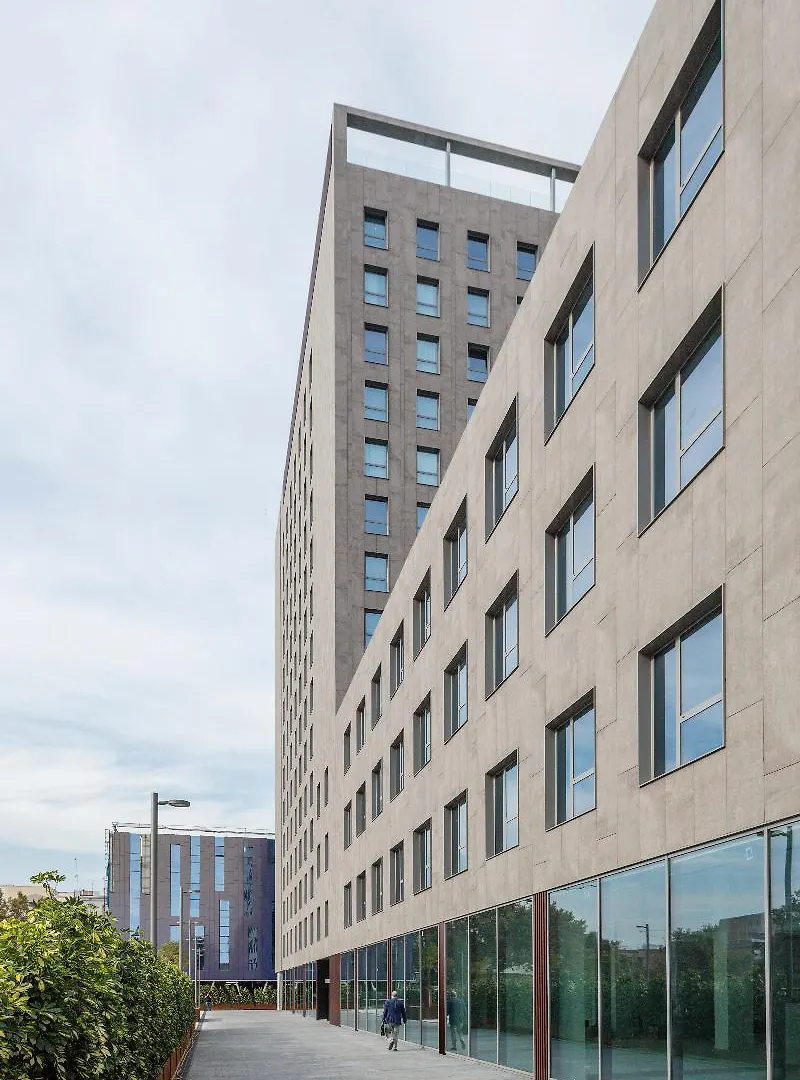 Hotel Acta Voraport à Barcelone